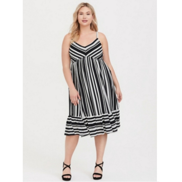 torrid Dresses & Skirts - NWT Dress 2x 18/20